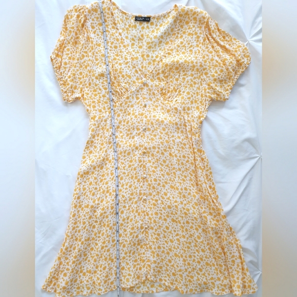 Cotton On yellow floral summer dress, size 4 - Picture 8 of 8
